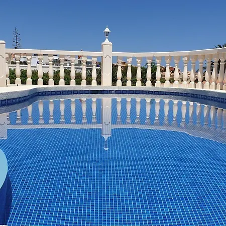 Villa Cumbre del Sol